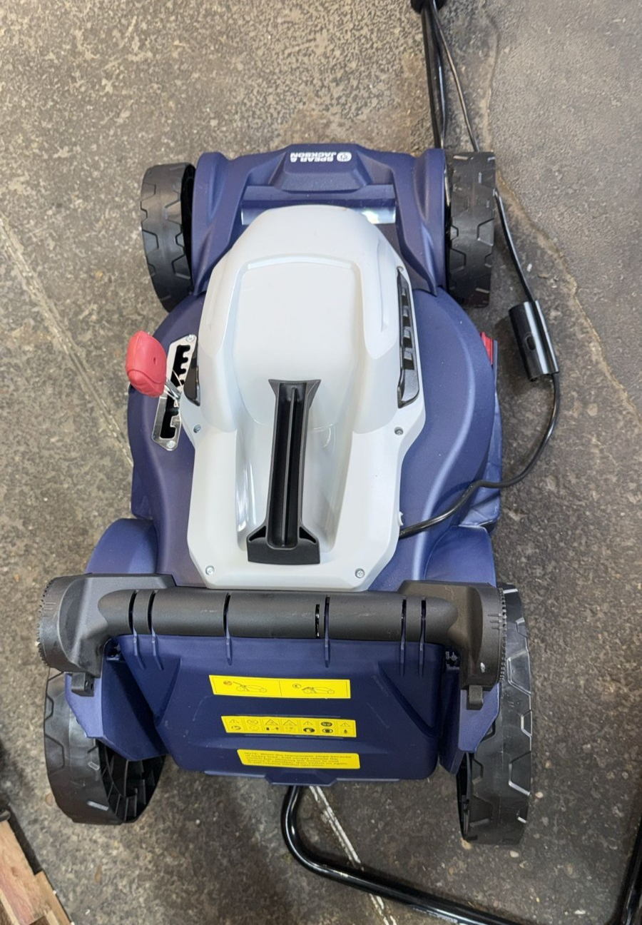 Spear & Jackson 37cm Corded Rotary Lawnmower 1600W (READ DESCRIPTION)
