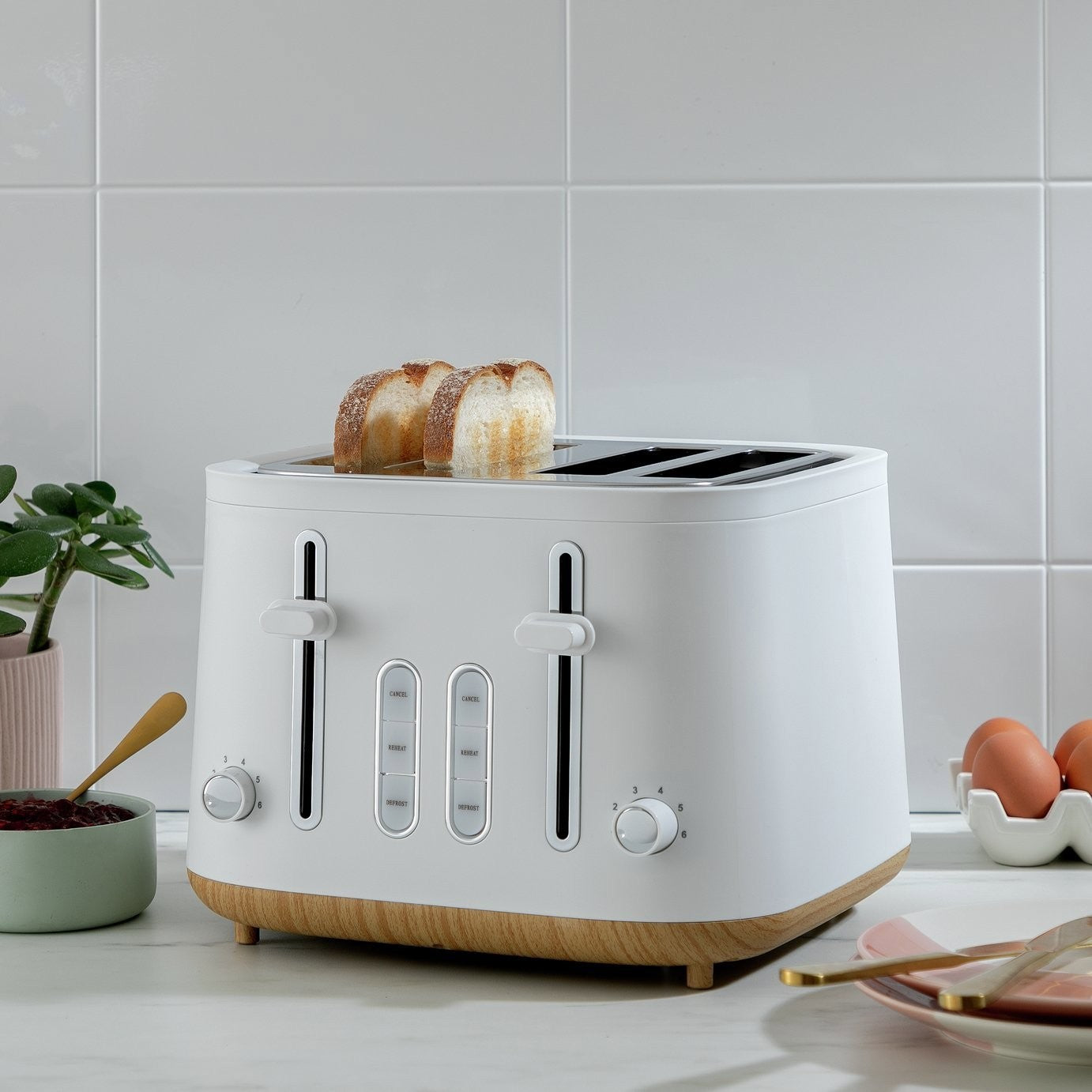 Cookworks T3225BE Scandi Style 4 Slice Toaster - White