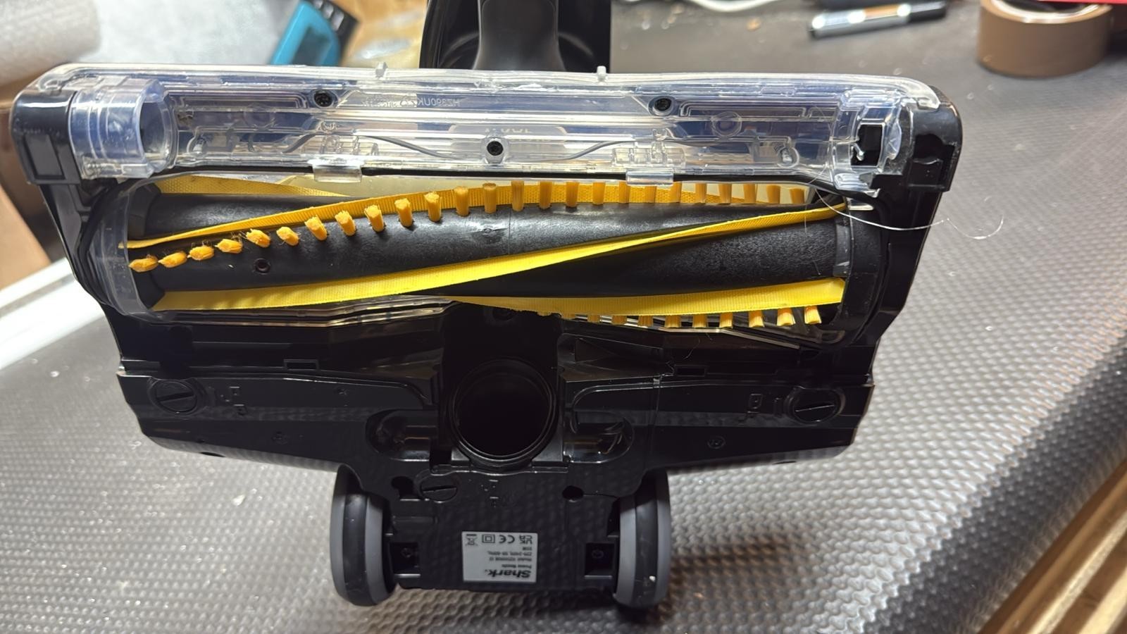 Shark Flexology Anti Hair Wrap Corded Upright Vacuum Cleaner VIDEO REVIEW INSIDE