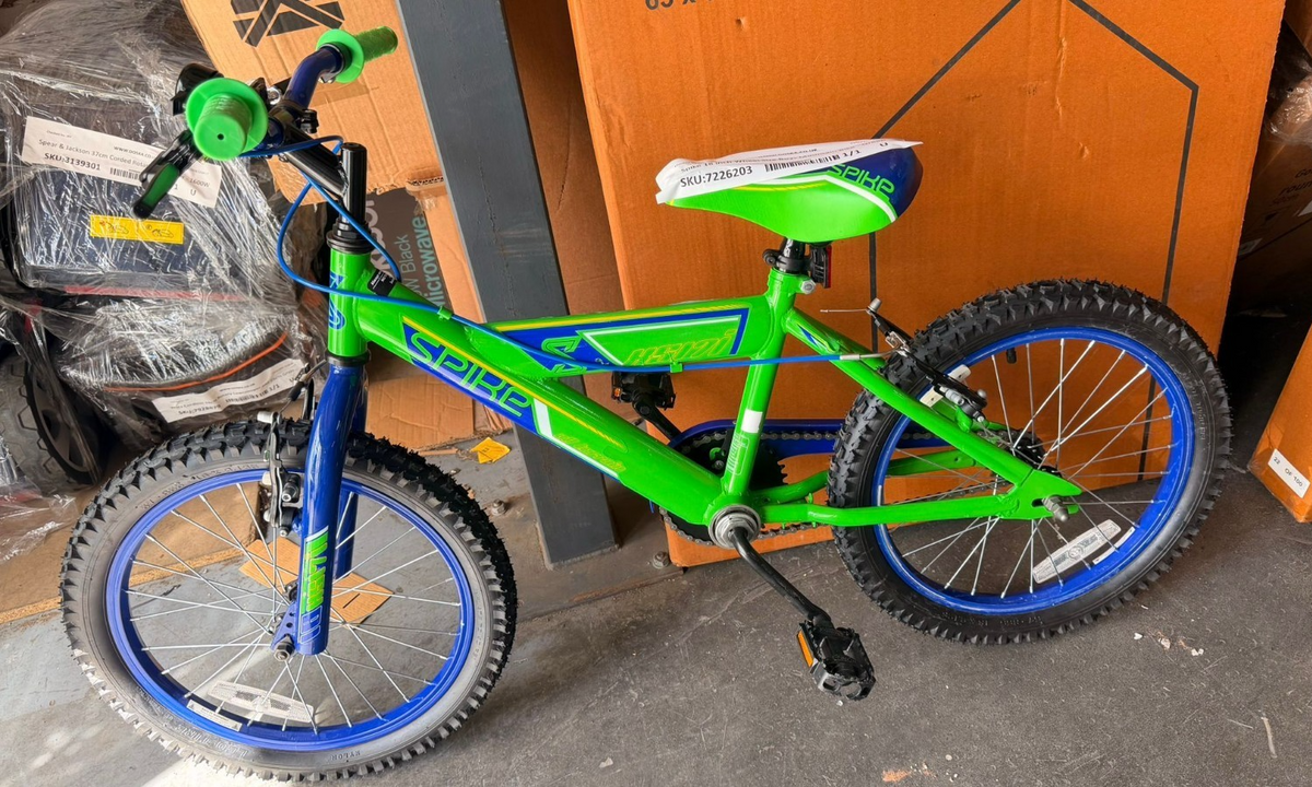Spike 18 inch Wheel Size Boys Mountain Bike - Green