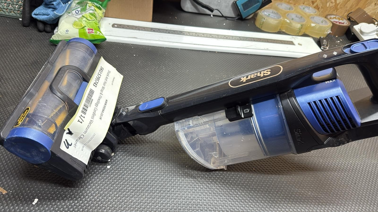 Shark Anti Hair Wrap & Flexology Cordless Vacuum Cleaner