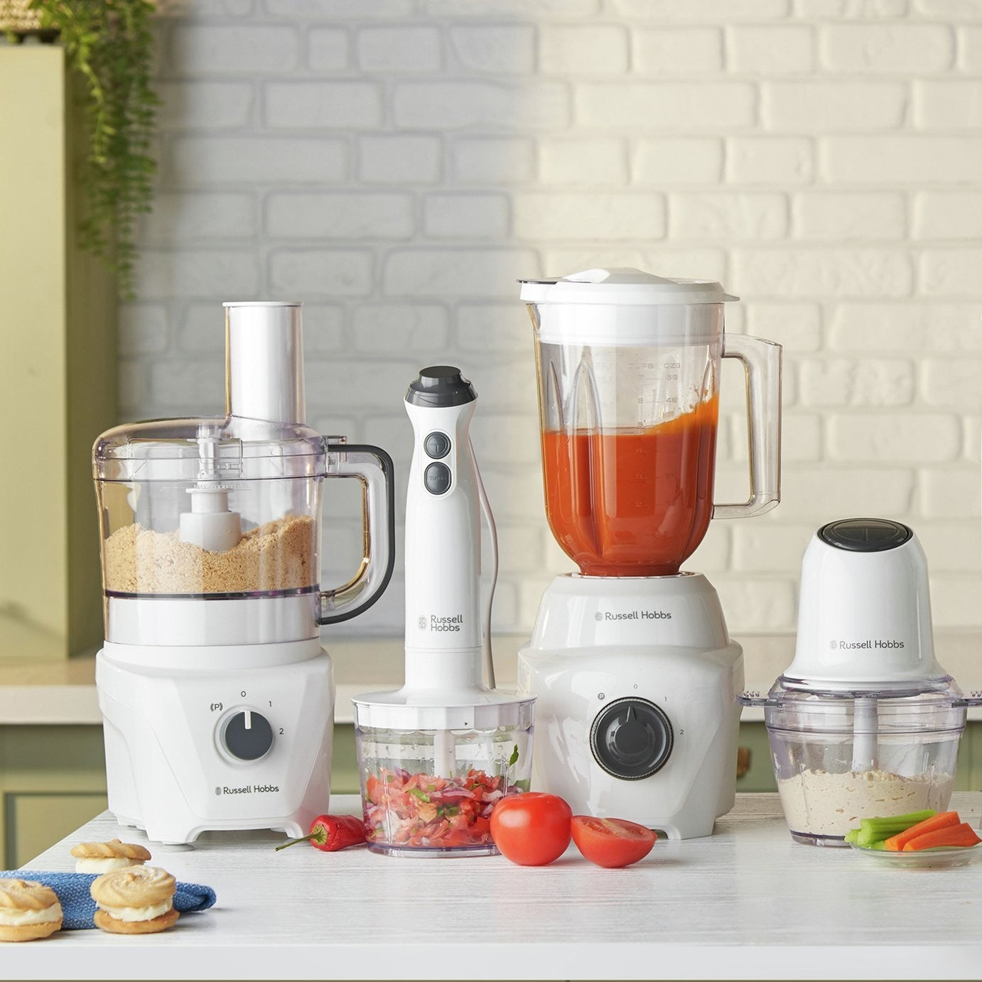 Russell Hobbs Go Create White Stand Mixer 27500