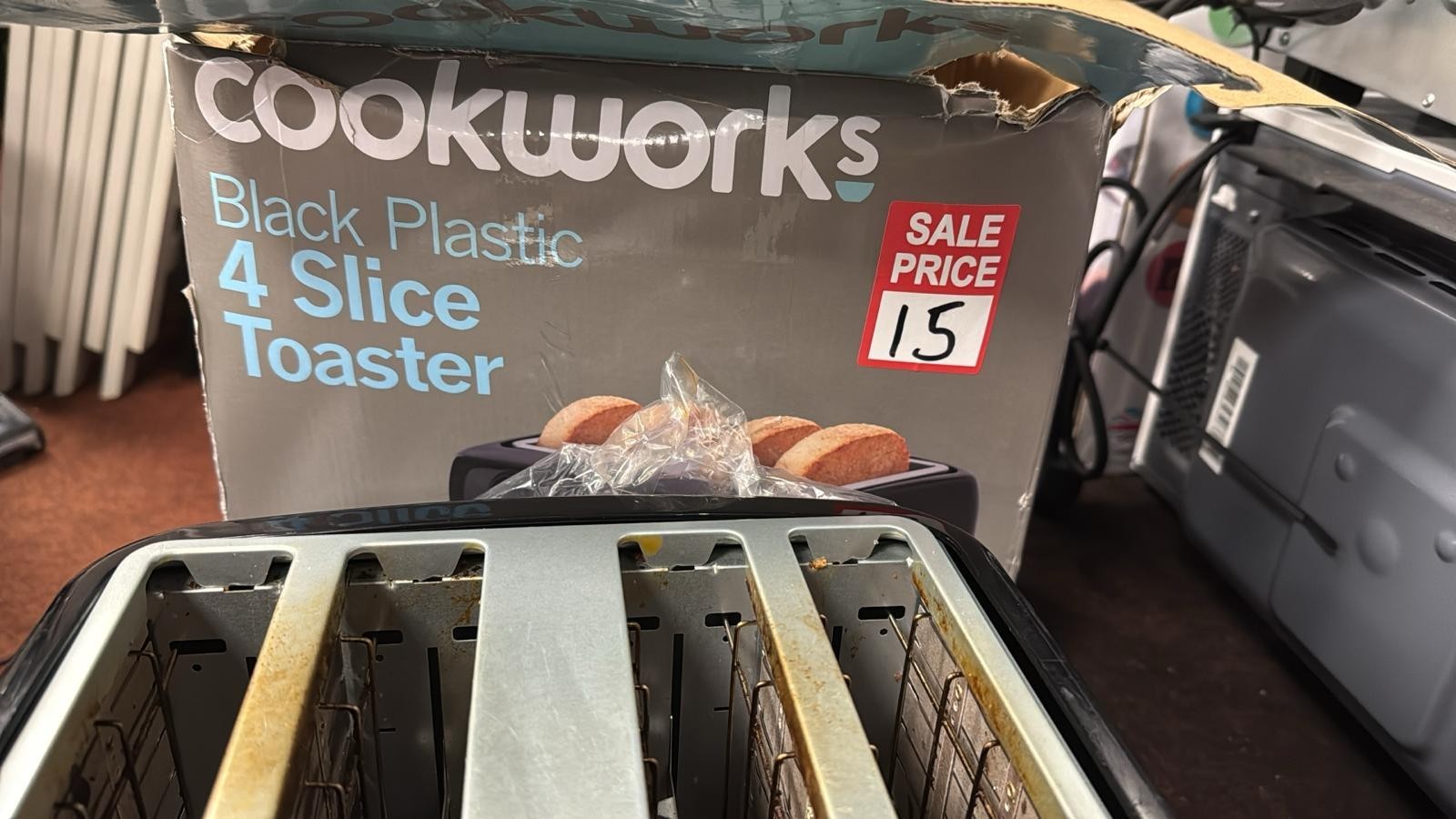 Cookworks Illuminated 4 Slice Toaster - Black