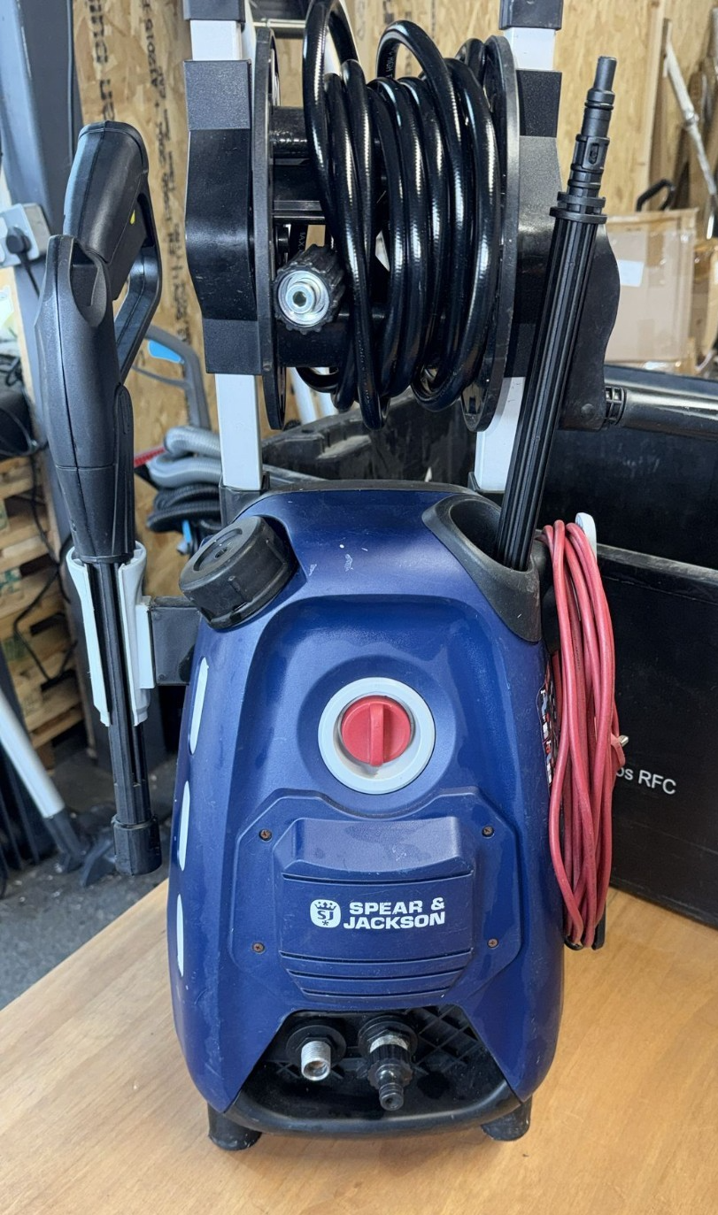 Spear & Jackson Pressure Washer - 2000W
