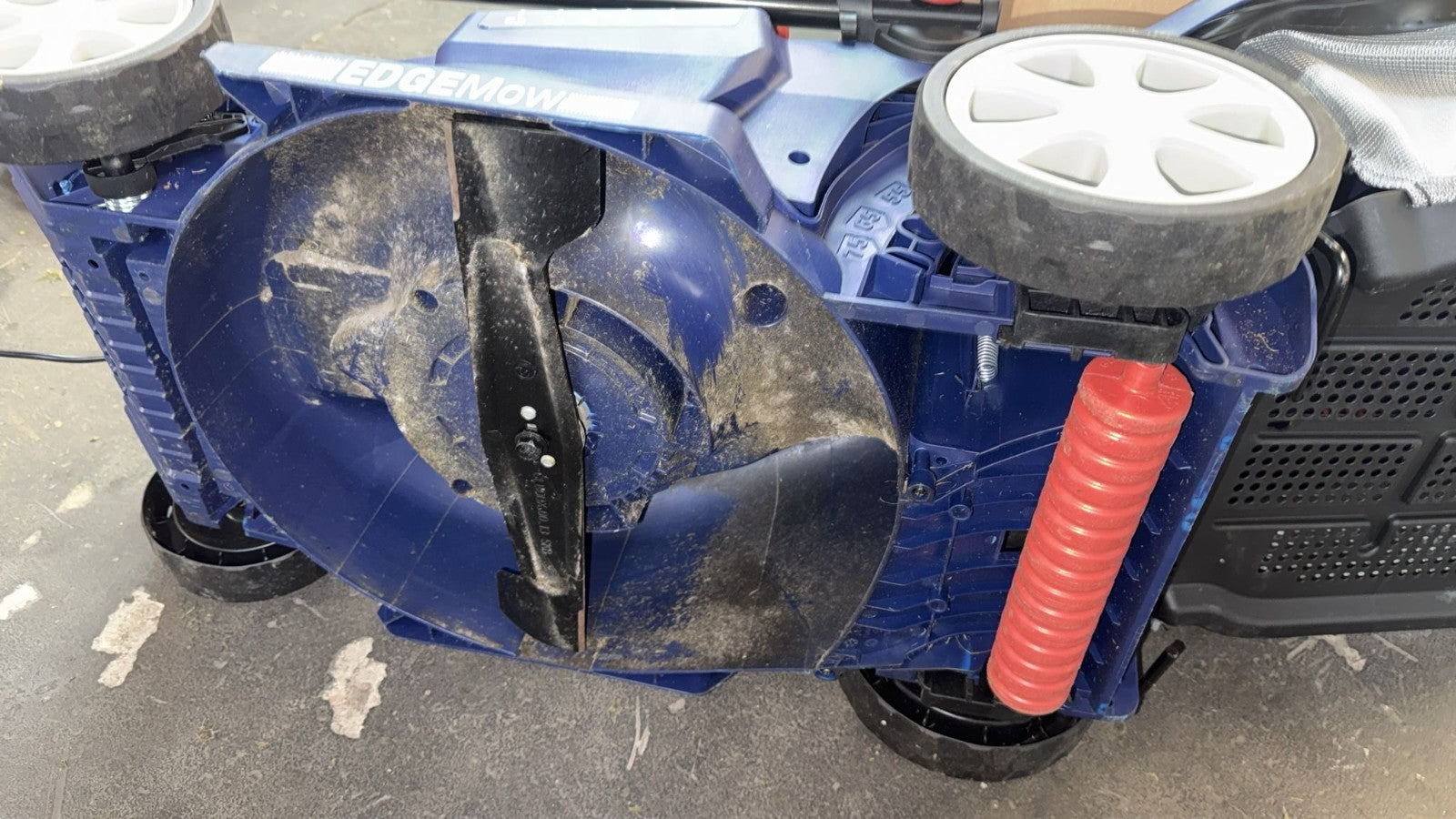 Spear & Jackson 37cm Cordless Rotary Lawnmower - 36V