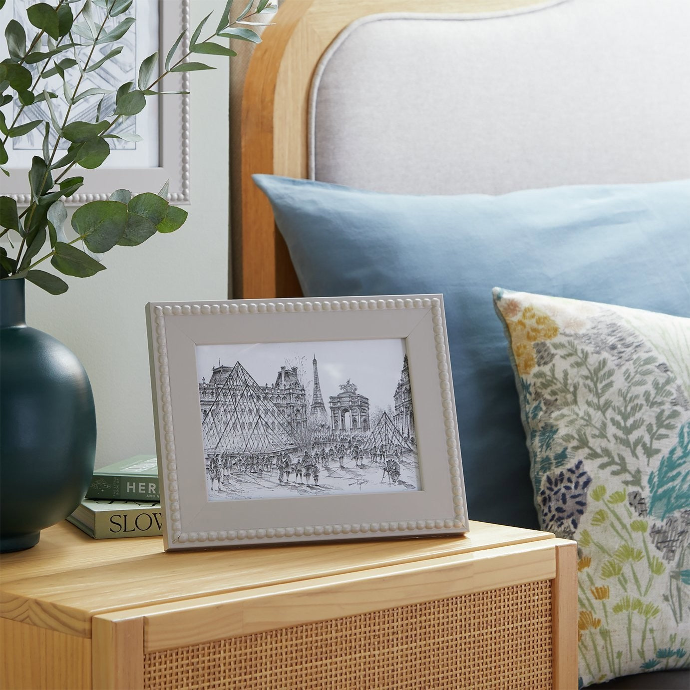 Habitat Beaded Grey Wooden Picture Frame - 4x6"