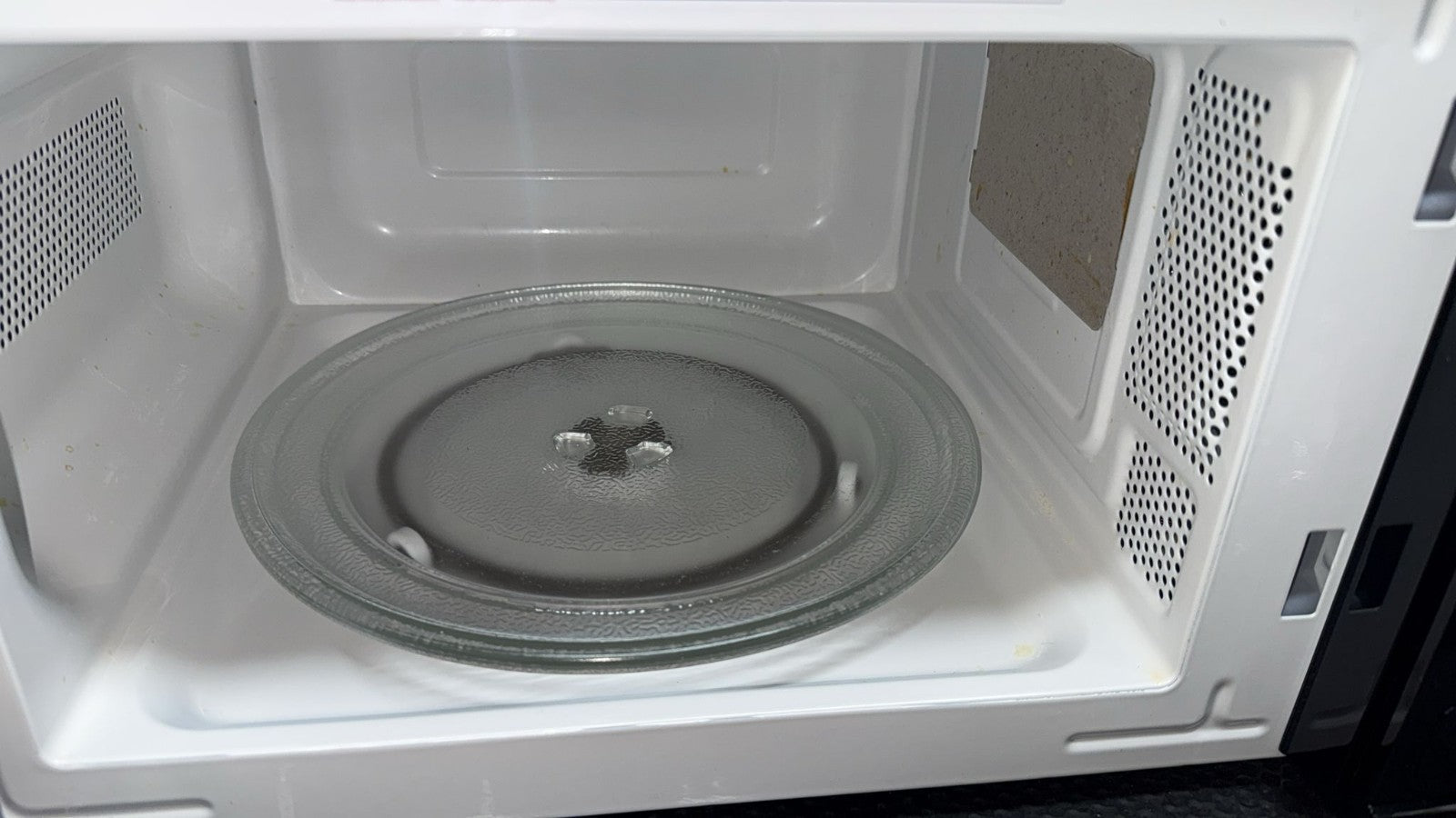 Cookworks 700W Manual Microwave - Black