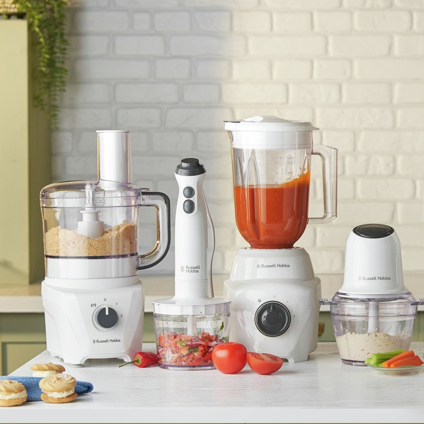 Russell Hobbs Go Create White Jug Blender 27570