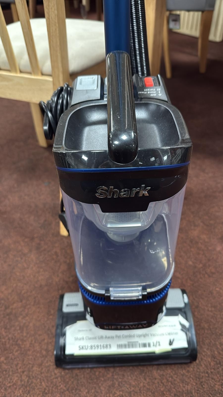 Shark Classic Lift-Away Pet Corded Upright Vacuum Cleaner