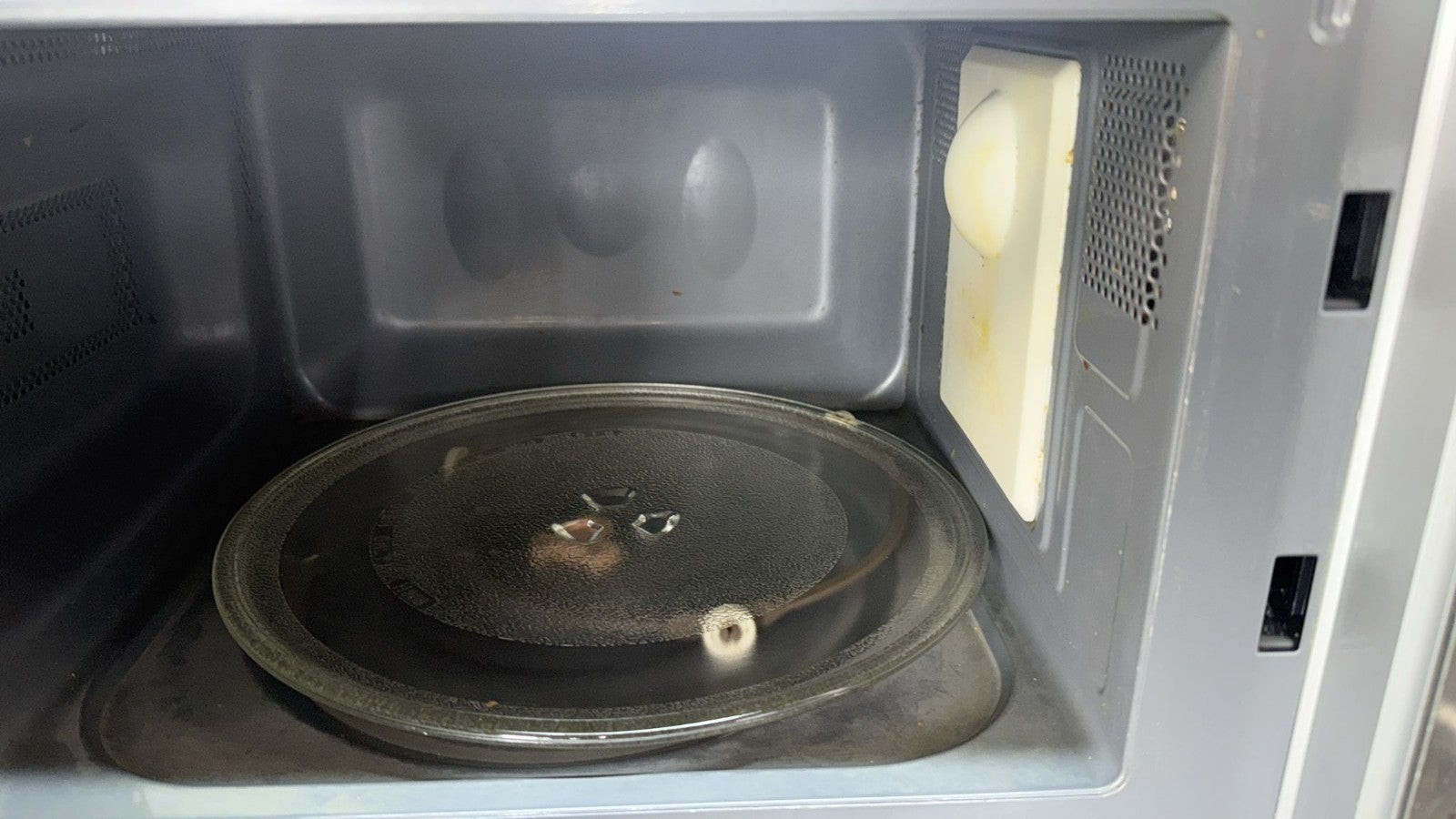 Russell Hobbs Buckingham 800W Compact Microwave - S/Steel