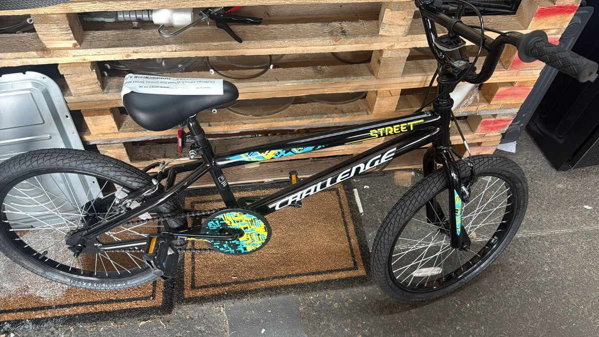 Challenge 20 Inch Wheel Size Unisex Street BMX Bike - Black