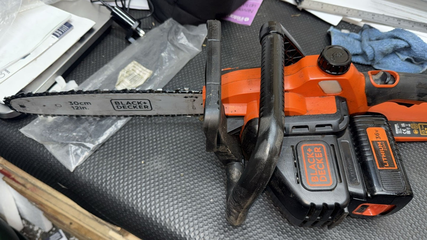 Black + Decker 36V 2.Ah Lithium-ion Cordless Chainsaw (30cm)  NO CHARGER