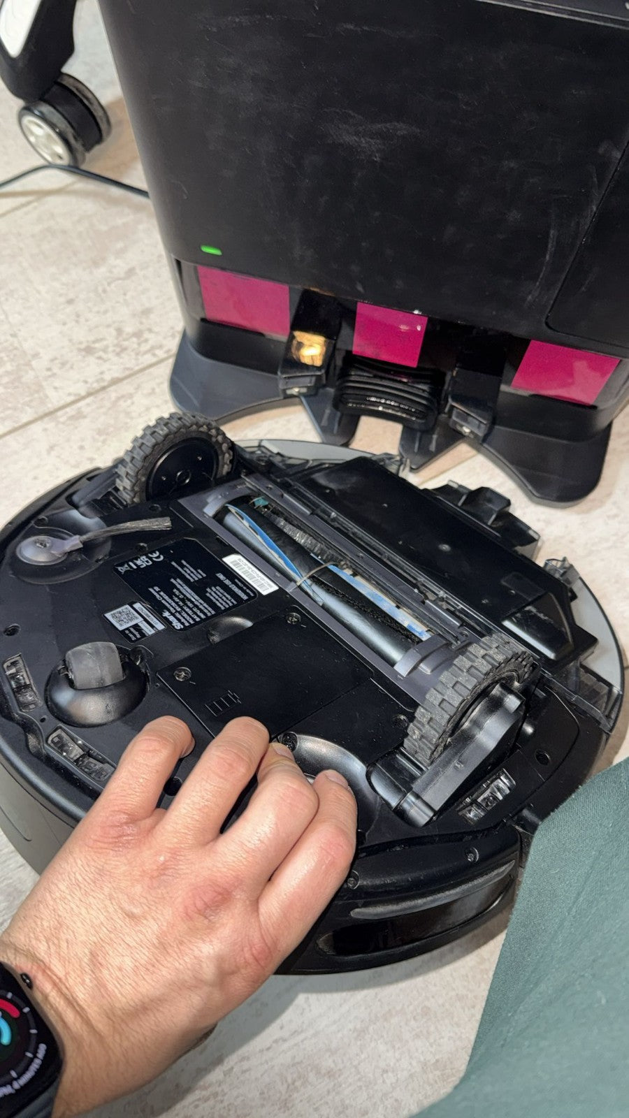 Shark Matrix Plus 2-in-1 Self-Empty Robot Vacuum Cleaner