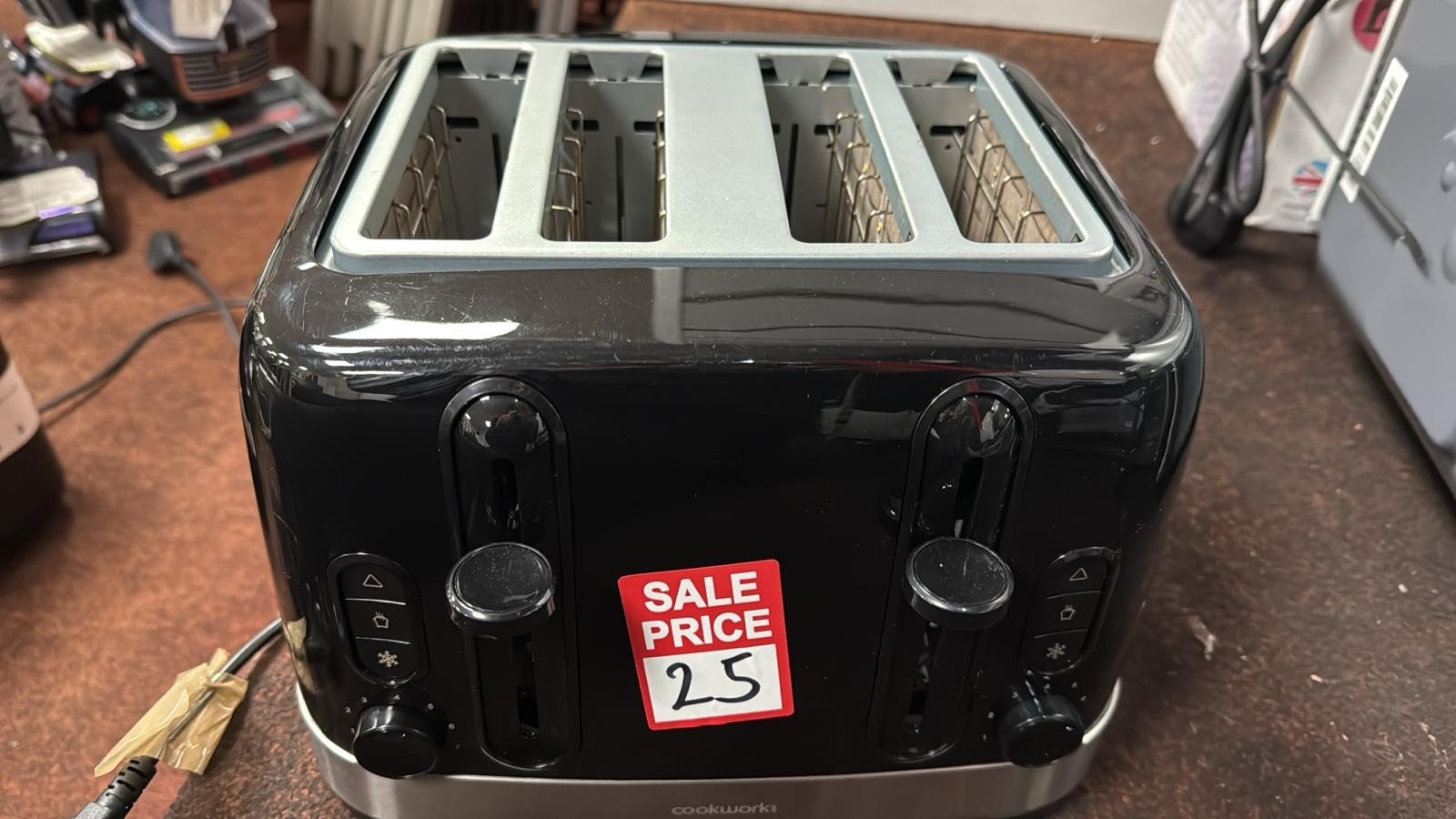 Cookworks Illuminated 4 Slice Toaster - Black