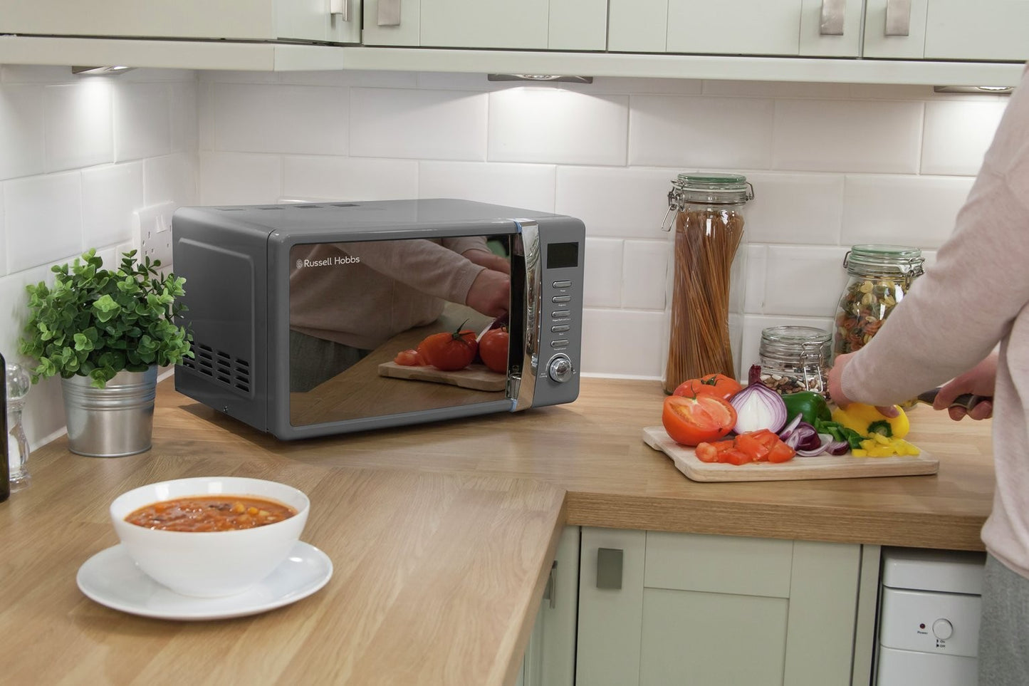 Russell Hobbs Worcester 700W Standard Microwave - Grey