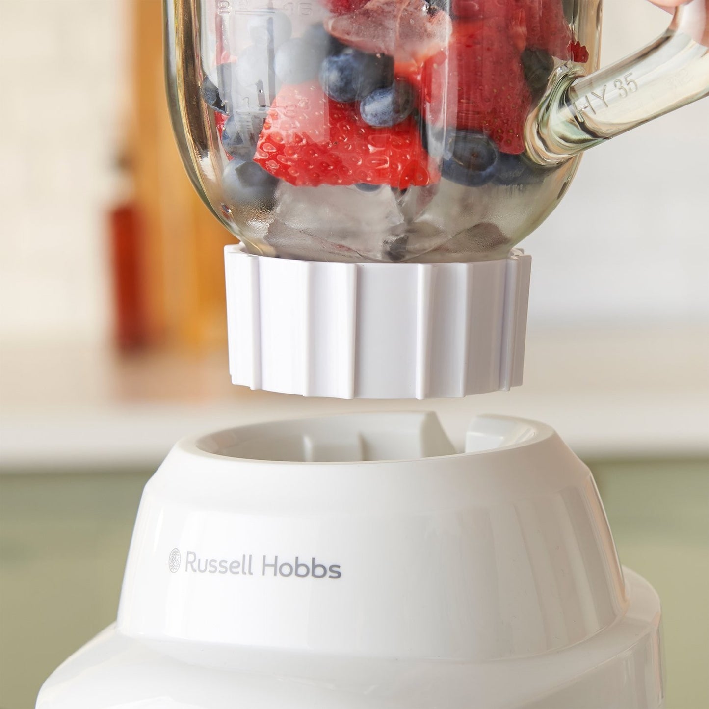 Russell Hobbs Tabletop Blender with 1.5L Glass Jug Go Create 550W White BY DOSKA